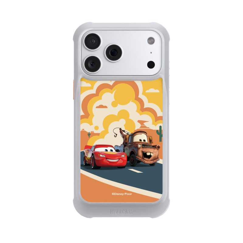 iPhone 18 Pro Max NIVOmax Disney Cars Lightning McQueen Und Hook on the Road