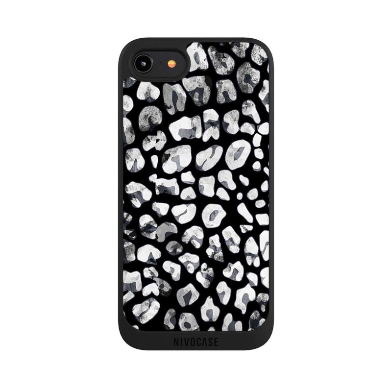 iPhone 8 NIVOpure Monochrome leopard spots
