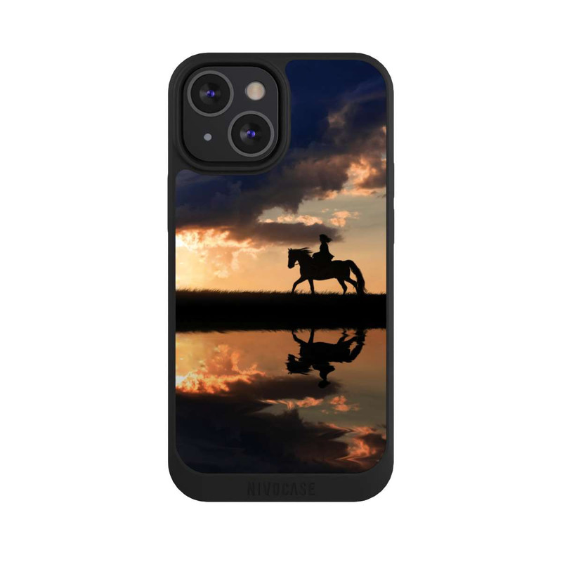 iPhone 13 Mini NIVOpure Ausritt im Sonnenuntergang