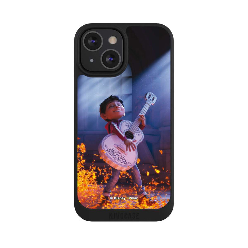 iPhone 13 Mini NIVOpure Miguel Coco Gitarrenfilm-Szene