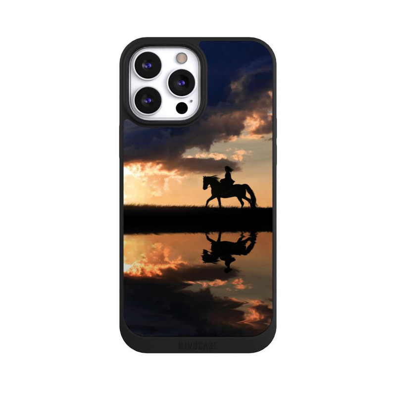 iPhone 13 Pro Max NIVOpure Ausritt im Sonnenuntergang
