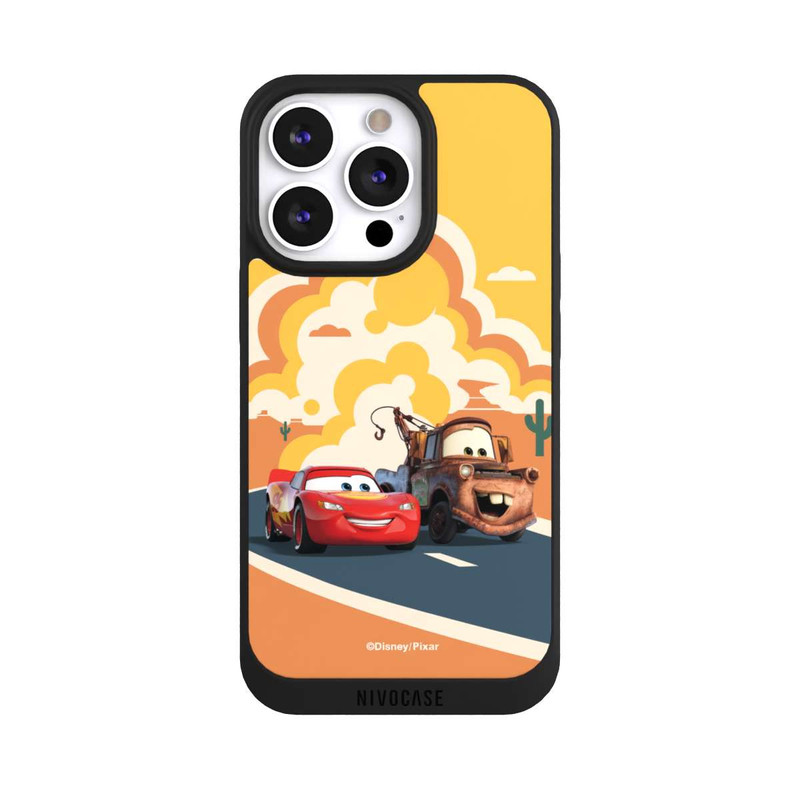 iPhone 13 Pro NIVOpure Disney Cars Lightning McQueen Und Hook on the Road