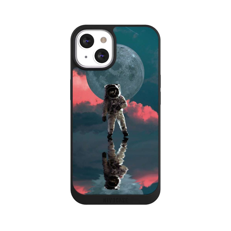 iPhone 13 NIVOpure Astronaut Moonwalk