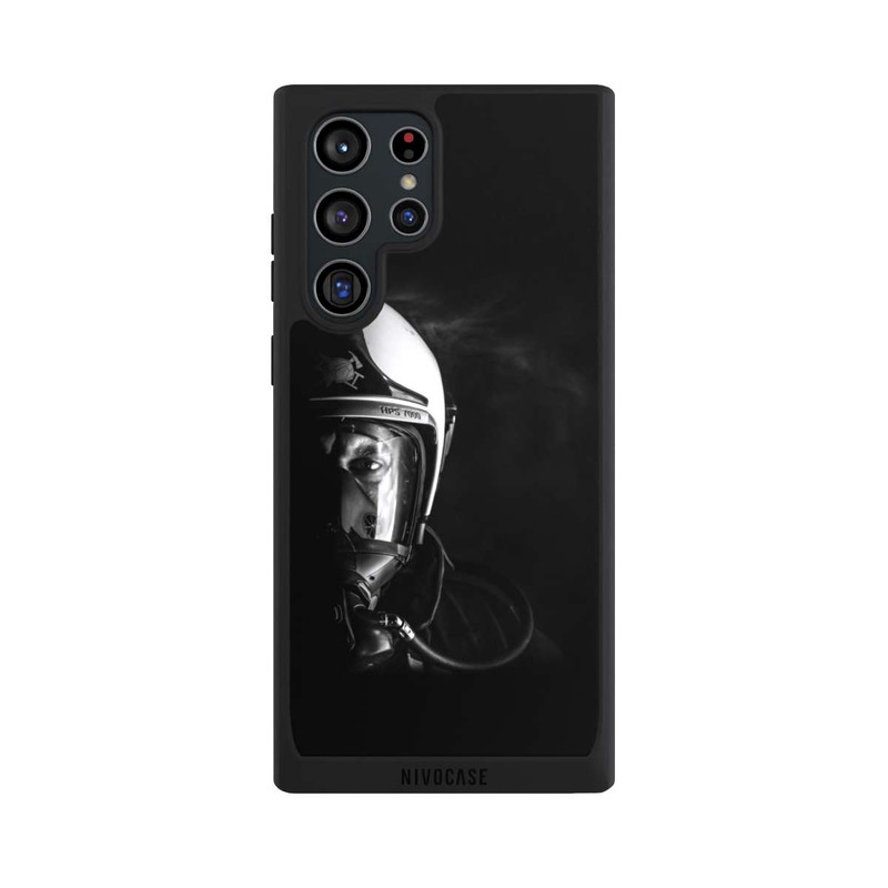 Galaxy S22 Ultra NIVOpure Feuerwehrmann Nahaufnahme Schwarz