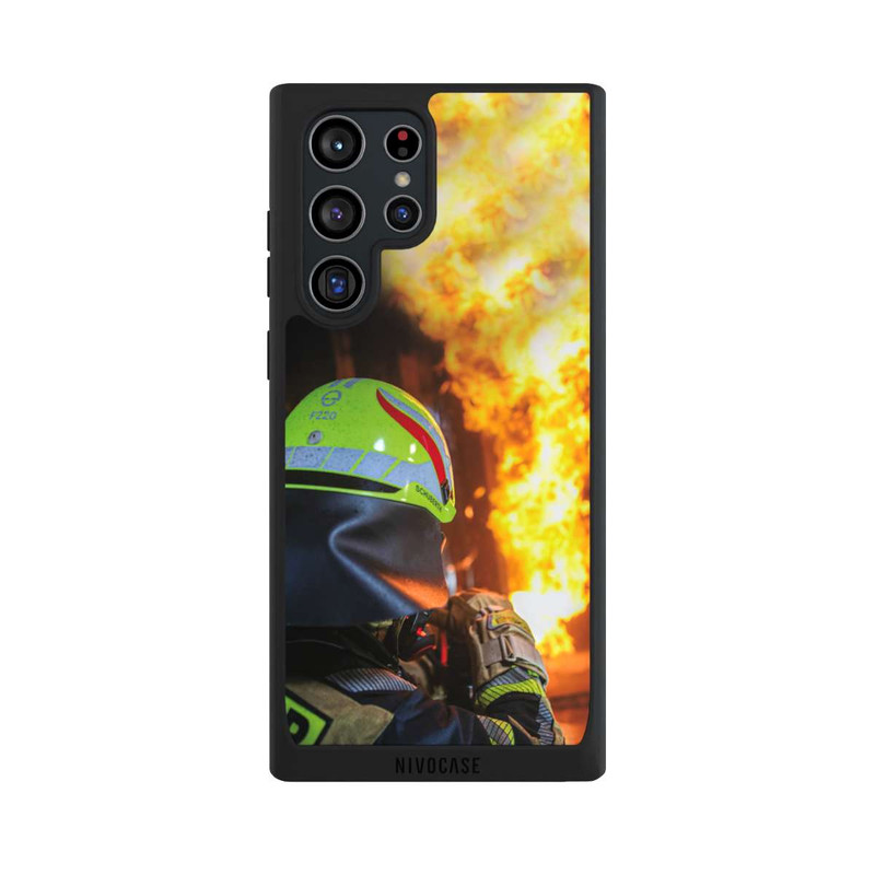 Galaxy S22 Ultra NIVOpure Feuerwehrmann Gefährlicher Brand