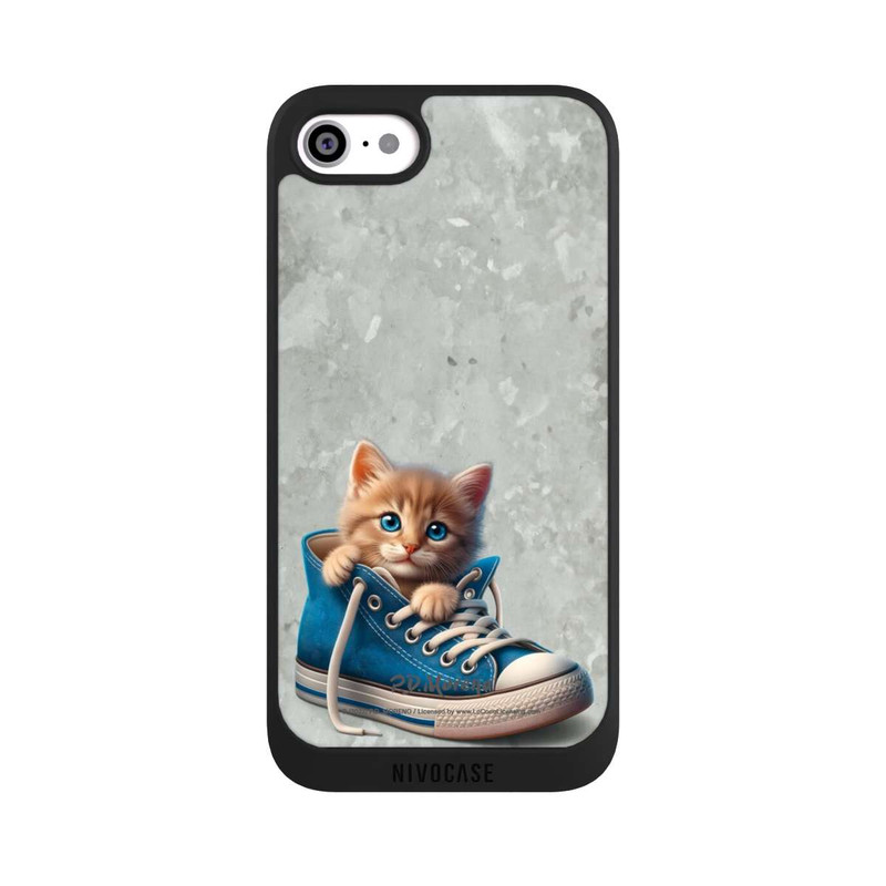 iPhone SE 2022 NIVOpure Cat in A Shoe