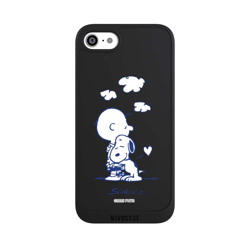 iPhone SE 2022 NIVOpure Peanuts Charlie Brown Snoopy Hug Transparent