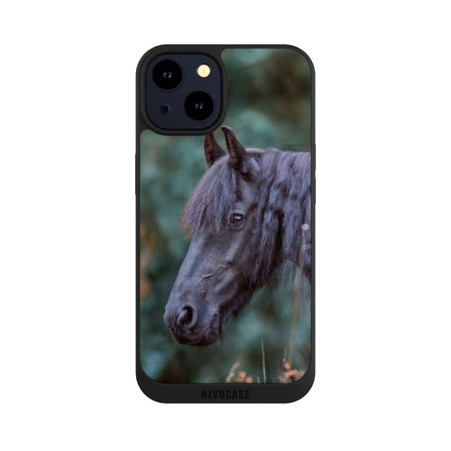 Apple iPhone 14 NIVOpure Frisian portrait