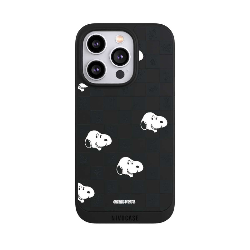 iPhone 14 Pro NIVOpure Snoopy Checked Pattern
