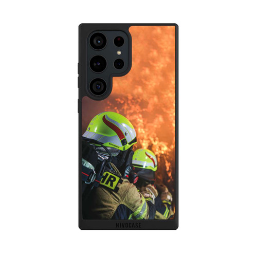 Samsung Galaxy S23 Ultra NIVOpure Two Firefighters Agains The Fire