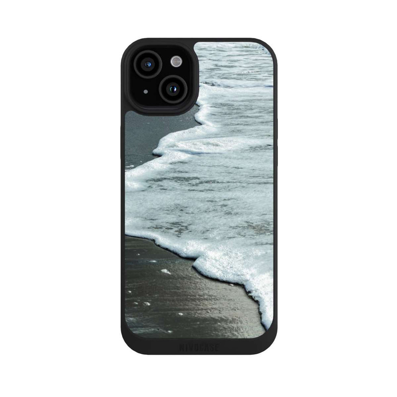 iPhone 15 Plus NIVOpure At The Beach