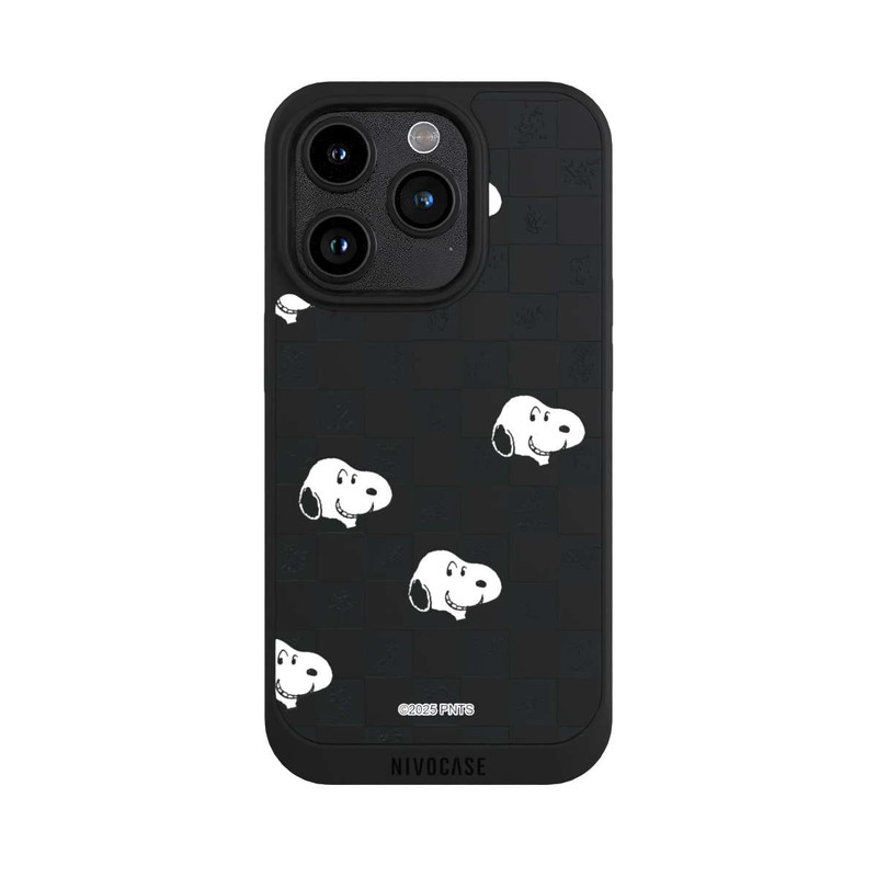iPhone 15 Pro NIVOpure Snoopy Checked Pattern