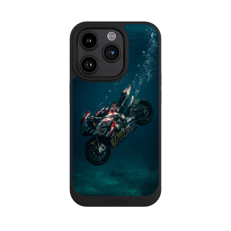 iPhone 15 Pro NIVOpure Water MDS