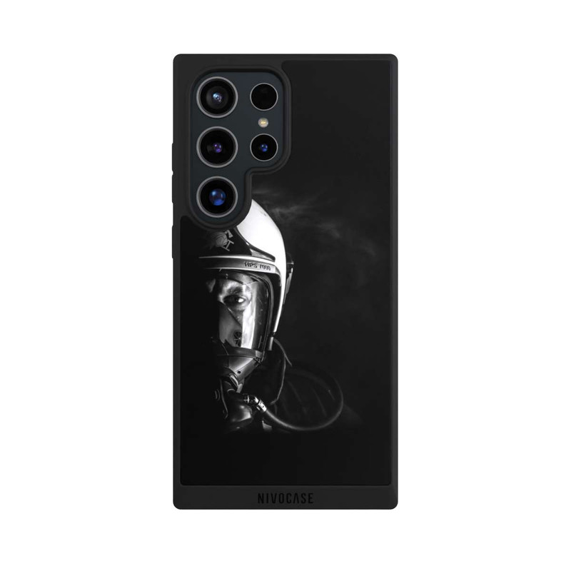 Galaxy S24 Ultra NIVOpure Firefighter Closeup Black