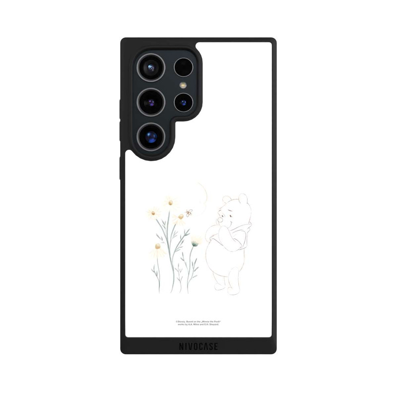 Galaxy S24 Ultra NIVOpure Winnie Puuh sieht sich Gänseblümchen an