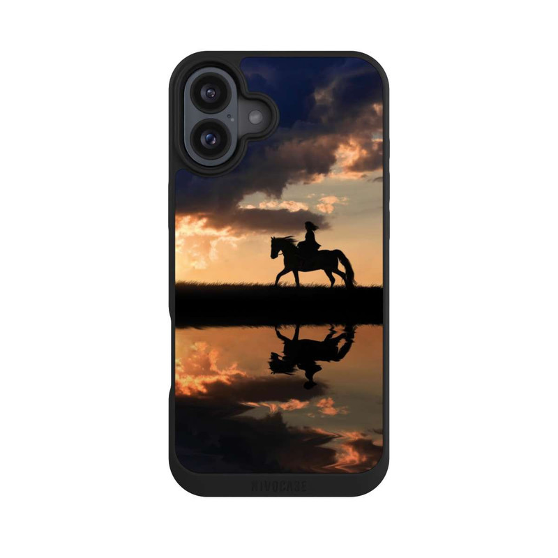 iPhone 16 Plus NIVOpure Ausritt im Sonnenuntergang