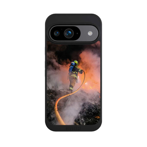 Google Pixel 9 NIVOpure Feuerwehrmann Stark