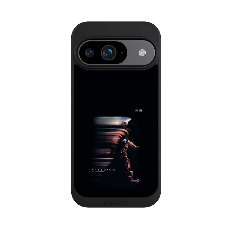 Pixel 9 NIVOpure Motionblur Astronaute