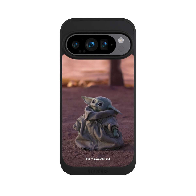 Pixel 9 Pro NIVOpure The Child schaut nach oben