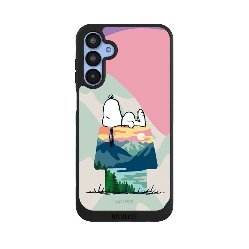 Galaxy A15 5G NIVOpure Snoopy à l'extérieur