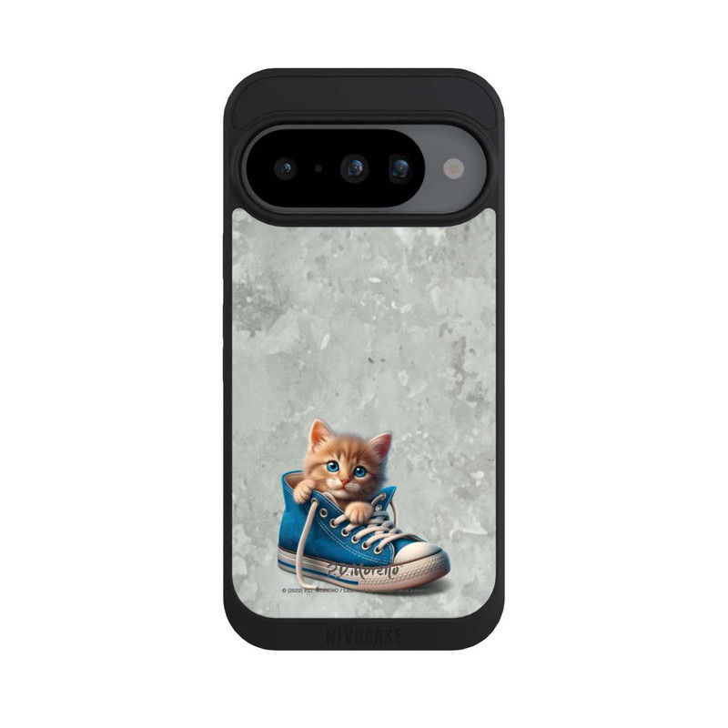 Pixel 10 NIVOpure Cat in A Shoe