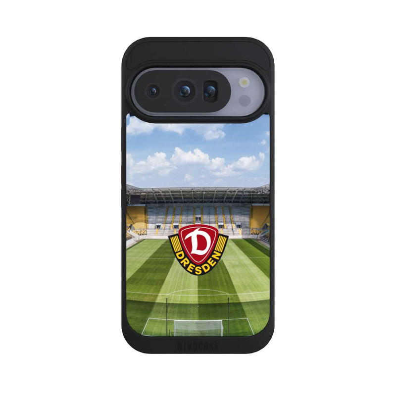 Pixel 10 Pro NIVOpure Dynamo Dresden Stadionfeld