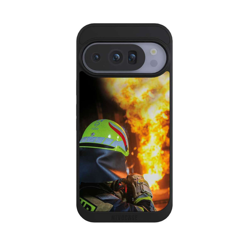 Pixel 10 Pro NIVOpure Feuerwehrmann Gefährlicher Brand