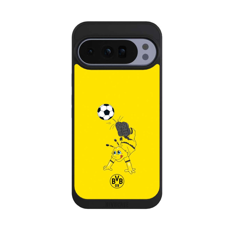 Pixel 10 Pro XL NIVOpure Emma mit Fussball - BVB
