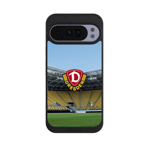 Google Pixel 10 Pro XL NIVOpure Dynamo Dresden Stadion Logo