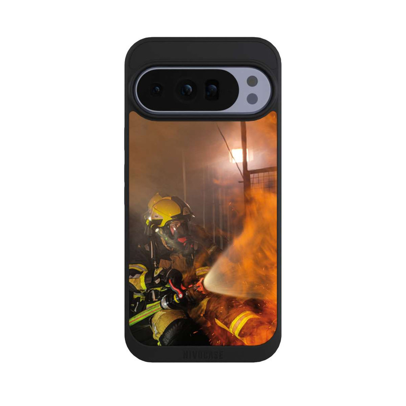 Pixel 10 Pro XL NIVOpure Feuerwehrmann Retter des Tages