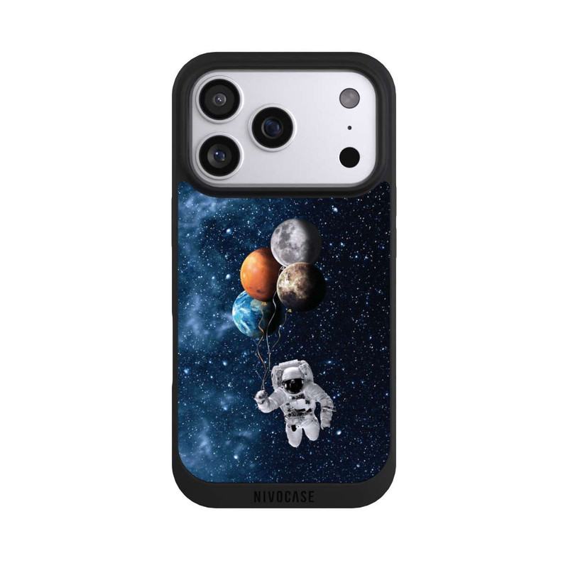 iPhone 17 Pro NIVOpure Astronaut mit Planeten