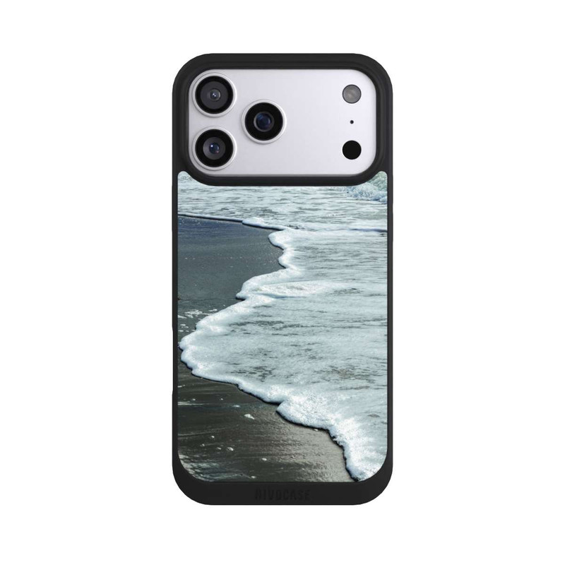 iPhone 17 Pro Max NIVOpure At The Beach