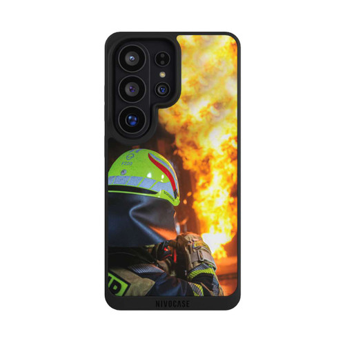 Samsung Galaxy S26 Ultra NIVOpure Firefighter Dangerous Fire