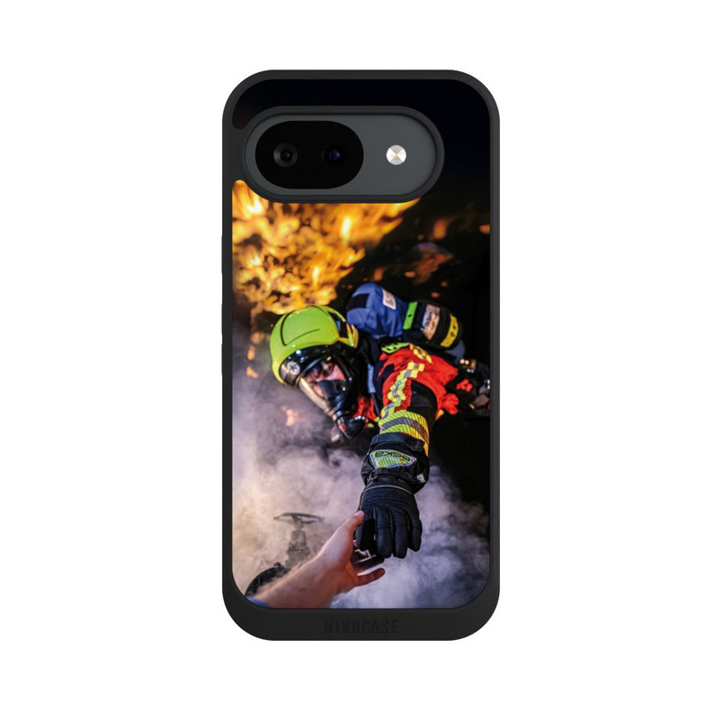 Pixel 10 a NIVOpure Feuerwehrmann greift nach der Hand
