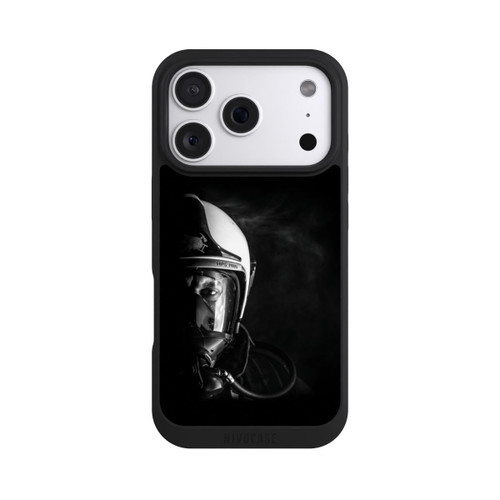 Apple iPhone 18 Pro NIVOpure Portrait Pompier Noir et Blanc