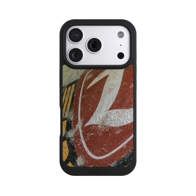 iPhone 18 Pro NIVOpure Dynamo Logo