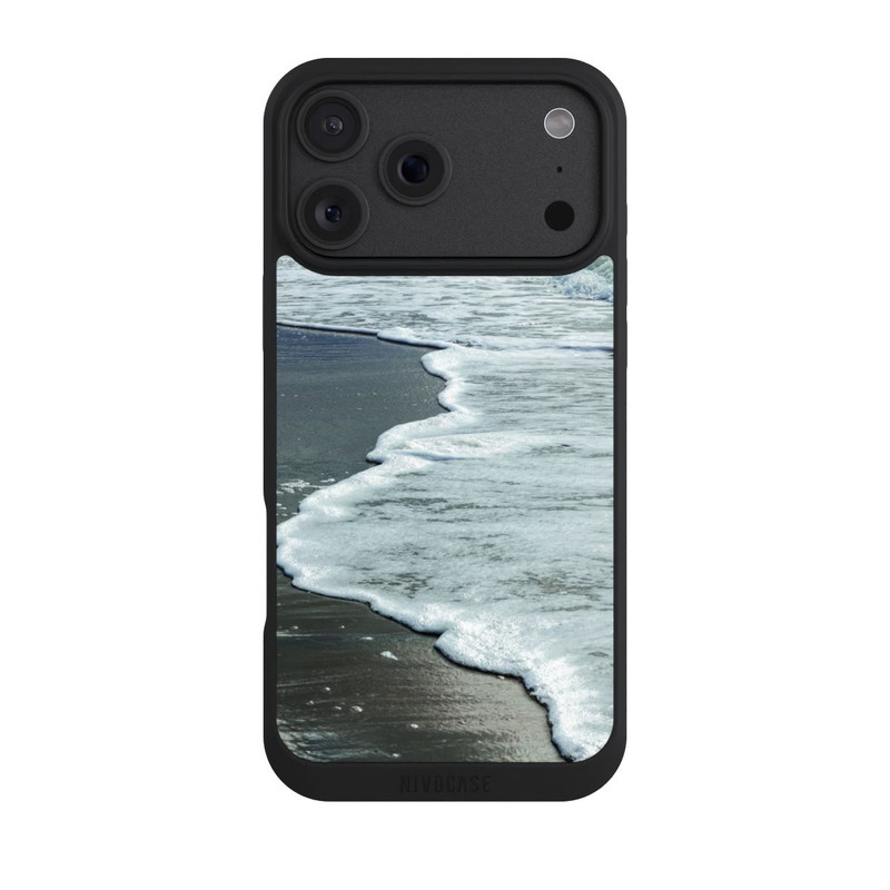 iPhone 18 Pro Max NIVOpure At The Beach