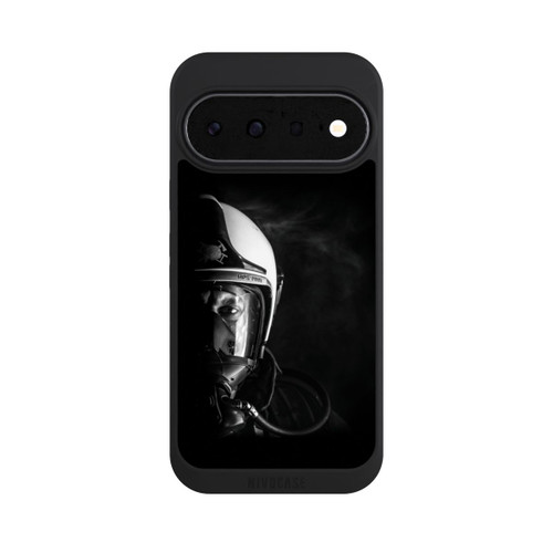 Google Pixel 11 NIVOpure Feuerwehrmann Nahaufnahme Schwarz