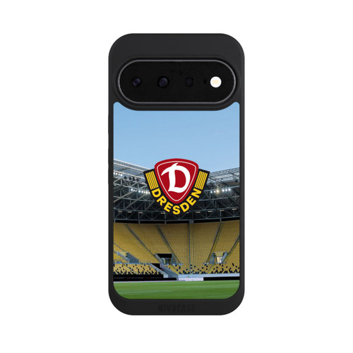 Google Pixel 11 NIVOpure Dynamo Dresden Stadion Logo