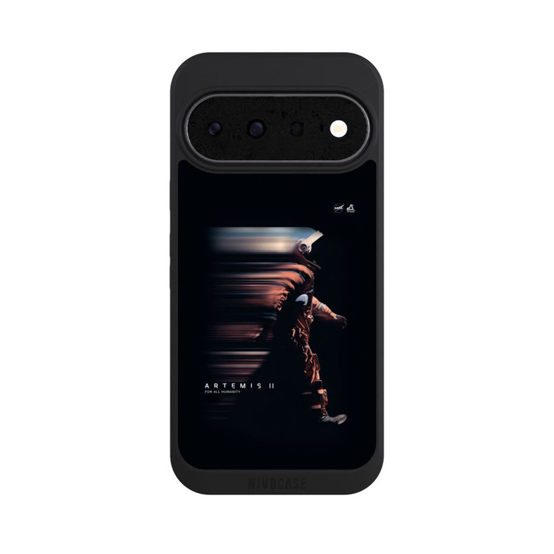 Pixel 11 NIVOpure Motionblur Astronaute