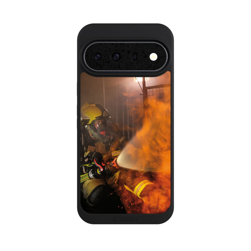 Pixel 11 Pro XL NIVOpure Feuerwehrmann Retter des Tages