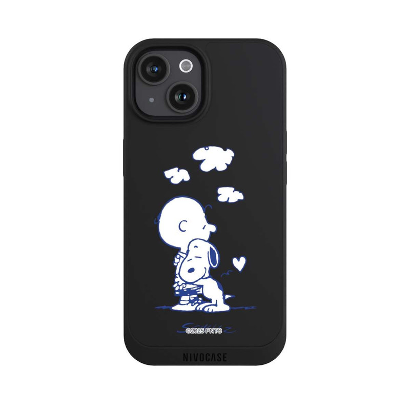 iPhone 15 NIVOpure Peanuts Charlie Brown Snoopy Hug Transparent