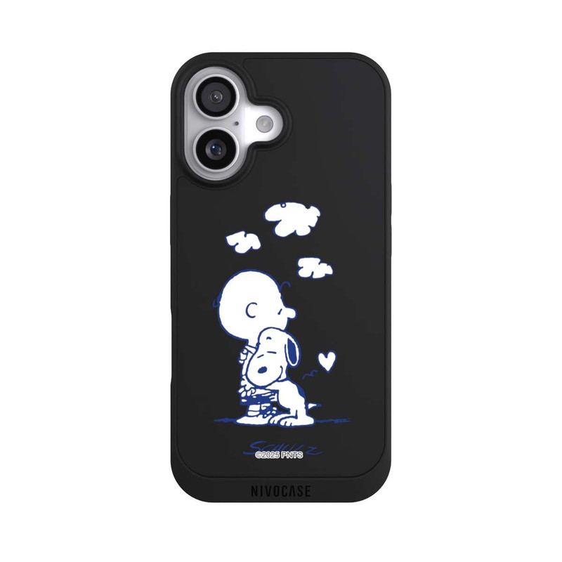 iPhone 17 NIVOpure Peanuts Charlie Brown Snoopy Hug Transparent