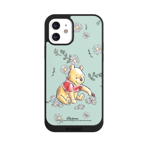 Apple iPhone 12 NIVOpure Winnie Puuh Gänseblümchen und Käfer Liebe