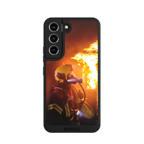 Samsung Galaxy S22 NIVOpure Firefighter Looking Up Explosion