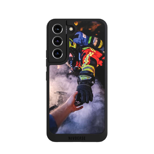 Samsung Galaxy S22 NIVOpure Firefighter Reaches for Hand
