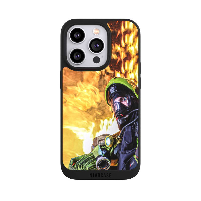 iPhone 14 Pro NIVOpure Breathing apparatus wearer