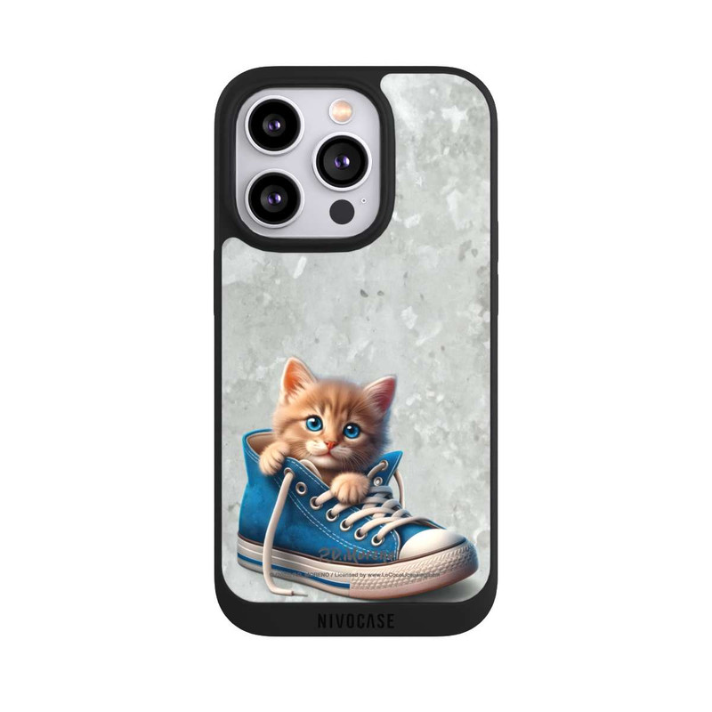 iPhone 14 Pro NIVOpure Cat in A Shoe