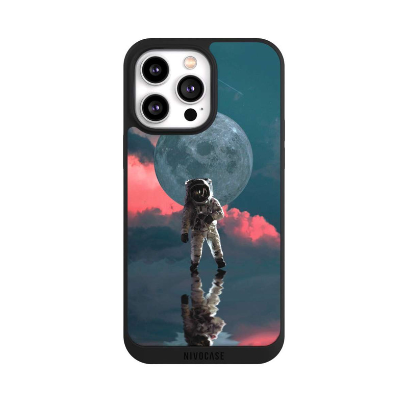 iPhone 14 Pro Max NIVOpure Astronaut Moonwalk