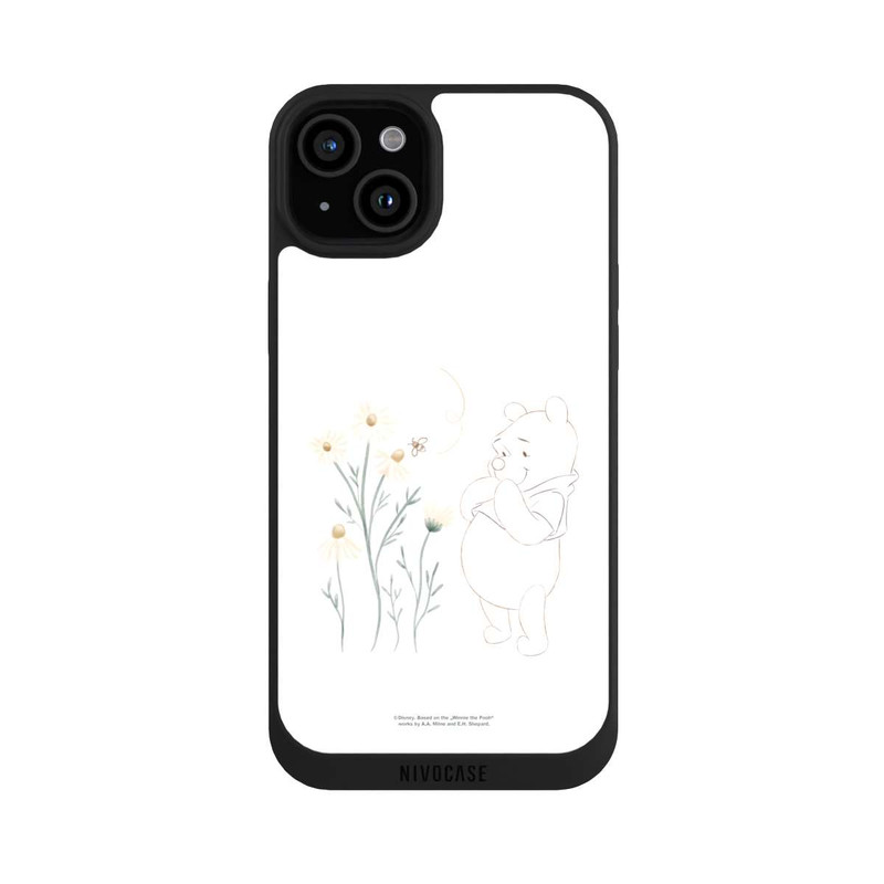 iPhone 15 Plus NIVOpure Winnie Pooh regarde les marguerites